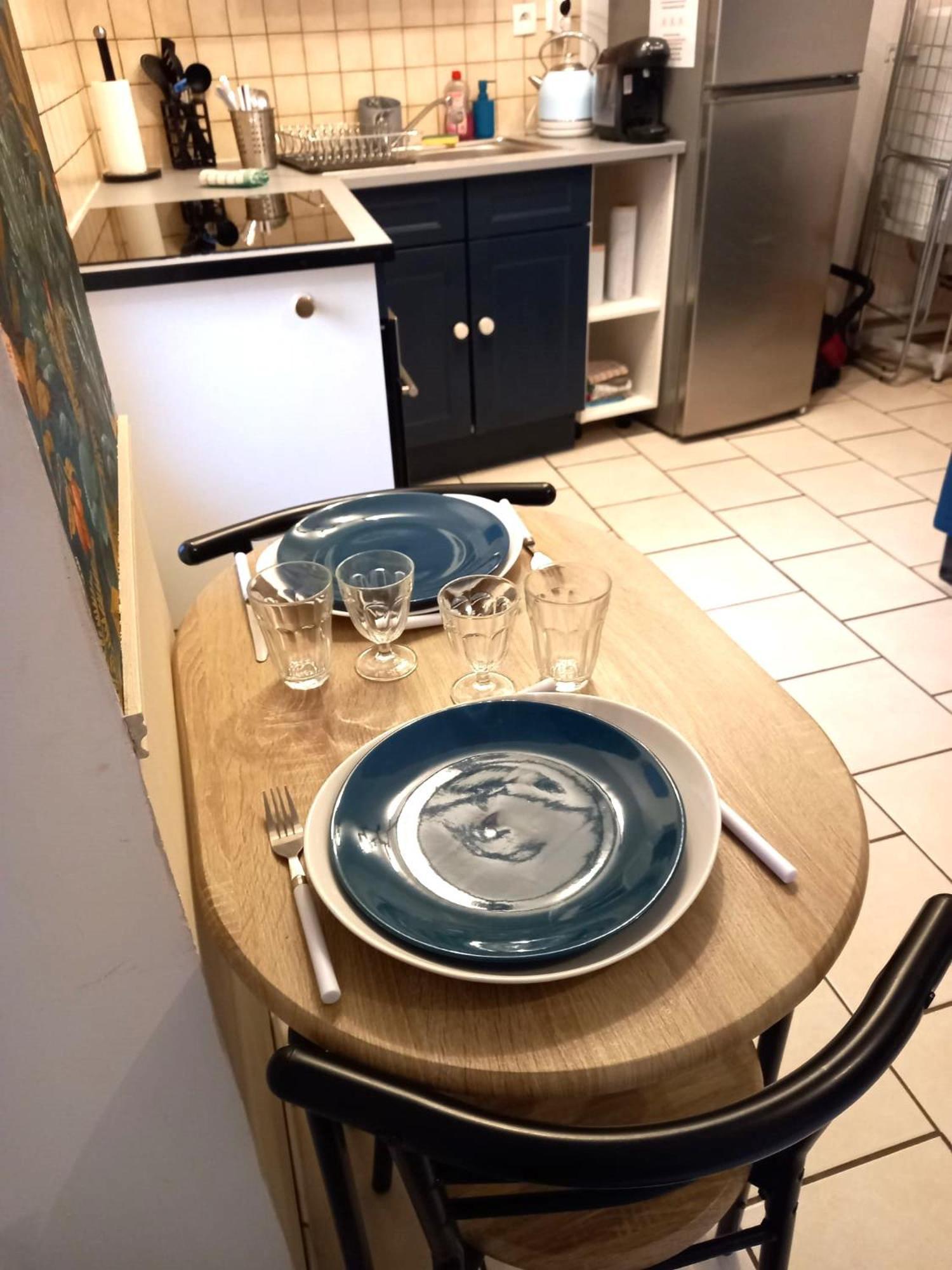 Duplex Charmant Au Coeur De Levroux Экстерьер фото