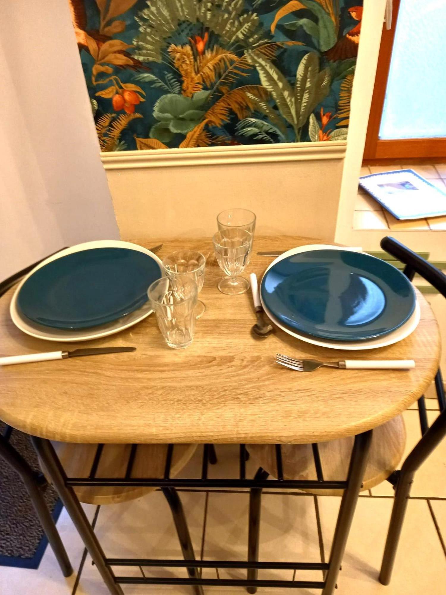 Duplex Charmant Au Coeur De Levroux Экстерьер фото